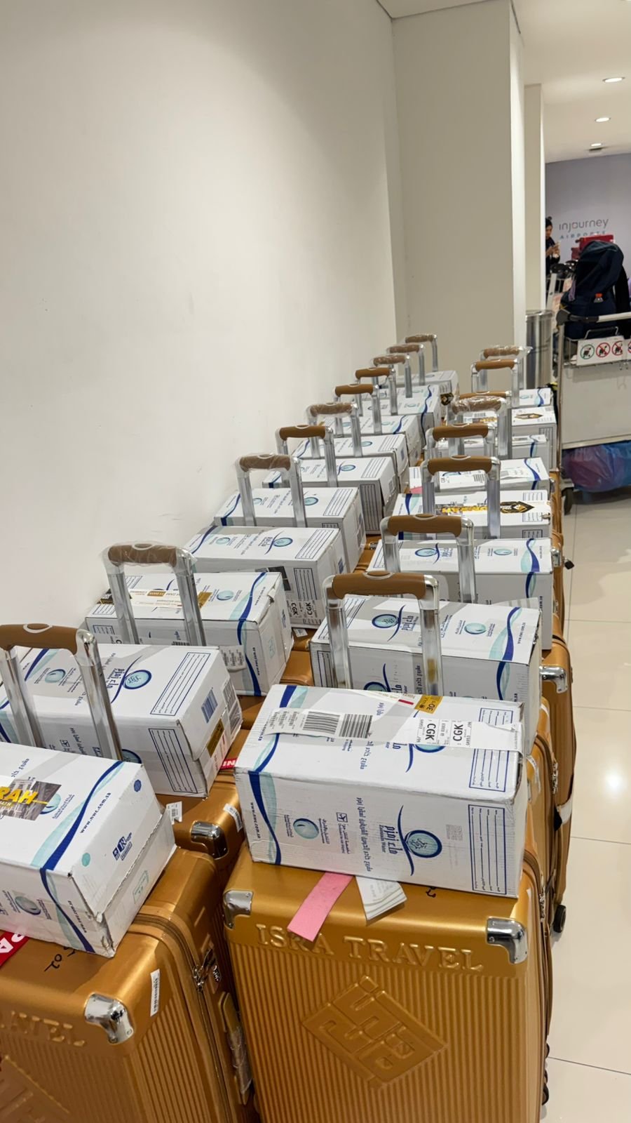 PENYIMPANAN BARANG2 UMROH DIBAGASI&KABIN